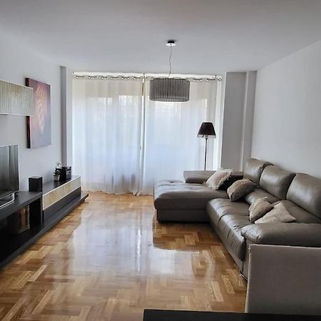 Alojamiento Centrico La Buganvilla Aranda de Duero Exterior foto